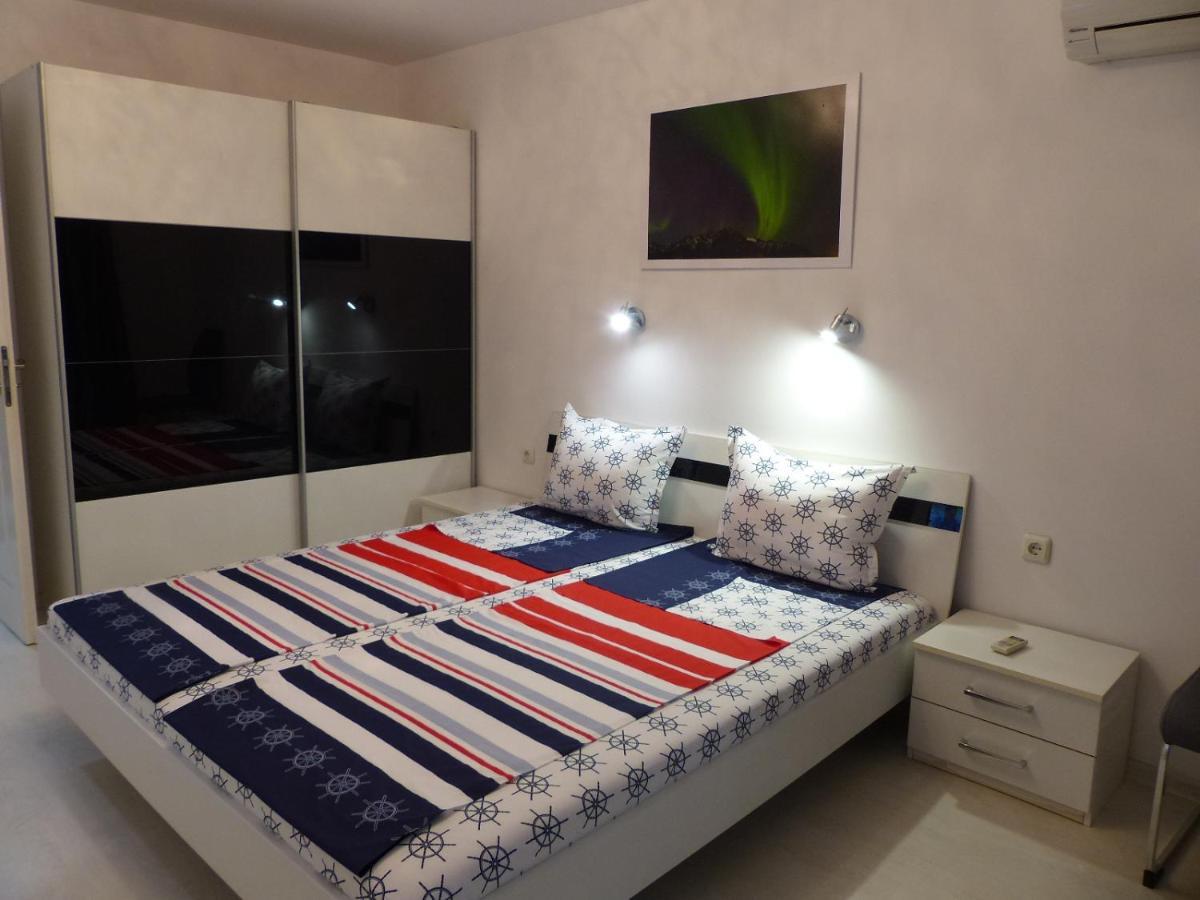Apartament Holiday Burgas ภายนอก รูปภาพ
